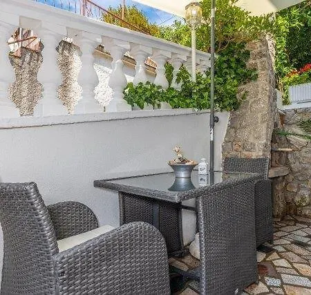 Lara Appartamento Klenovica