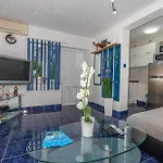 Apartman Lara