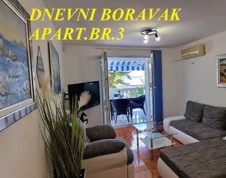 Lara * Klenovica