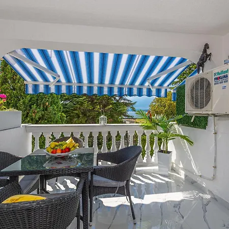 Apartman Lara