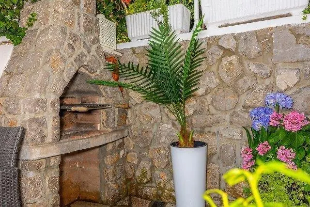 Apartmán Lara